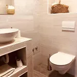 Dragi Villa *