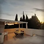 Villa Dragi *