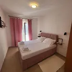 Dragi Villa *