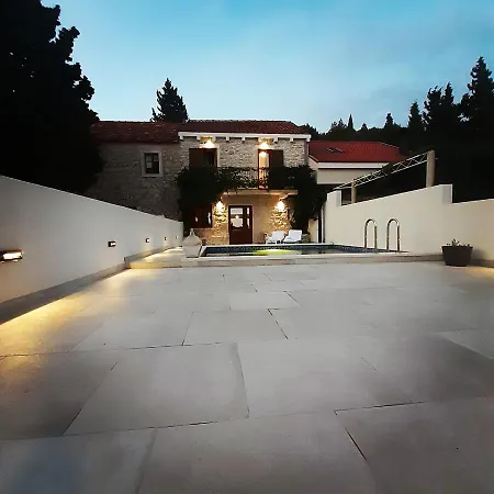 Villa Dragi Klek