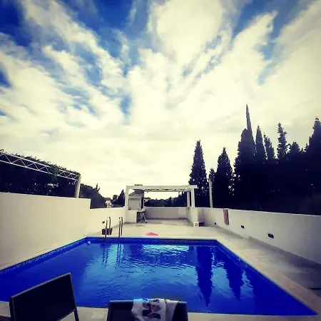 Dragi Villa