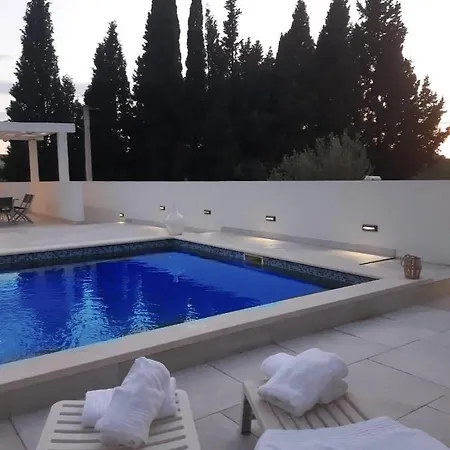 Villa Dragi