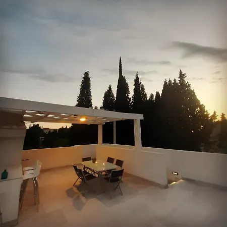 Villa Dragi *