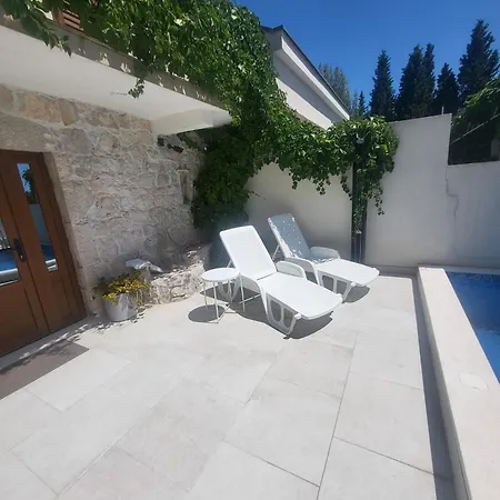Villa Dragi Klek