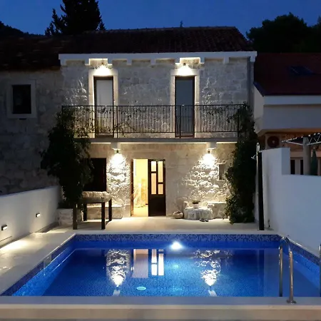 Villa Dragi *